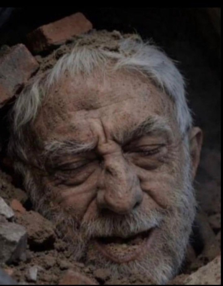 nyplatform2024's tweet photo. @mimo778mm @mimo778mm π½βοΈπΊπΈπ«‘@bjdbdu18706π§ is asking , did the Omani's recover @Khamenei_fa #RubyRedRing π€π€£π€£ https://t.co/nwFtFZsB4Y