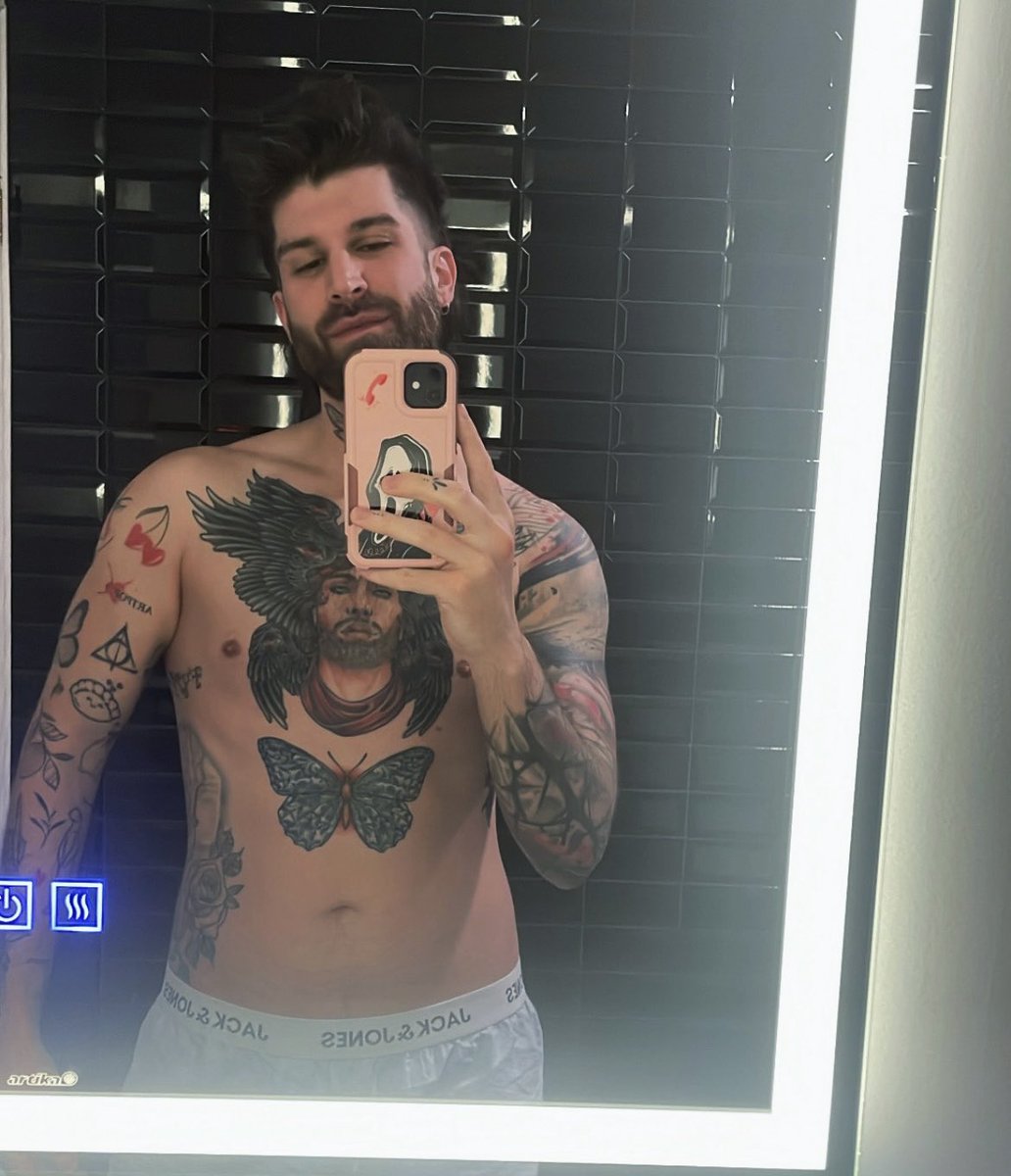 Pat🤟🏽 tweet media