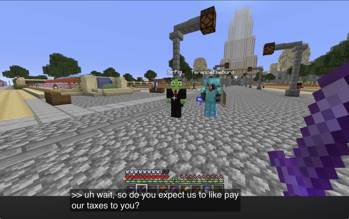 megasparks2's tweet image. // uu spoilers

parrot commiting tax fraud #ThatsMyKing