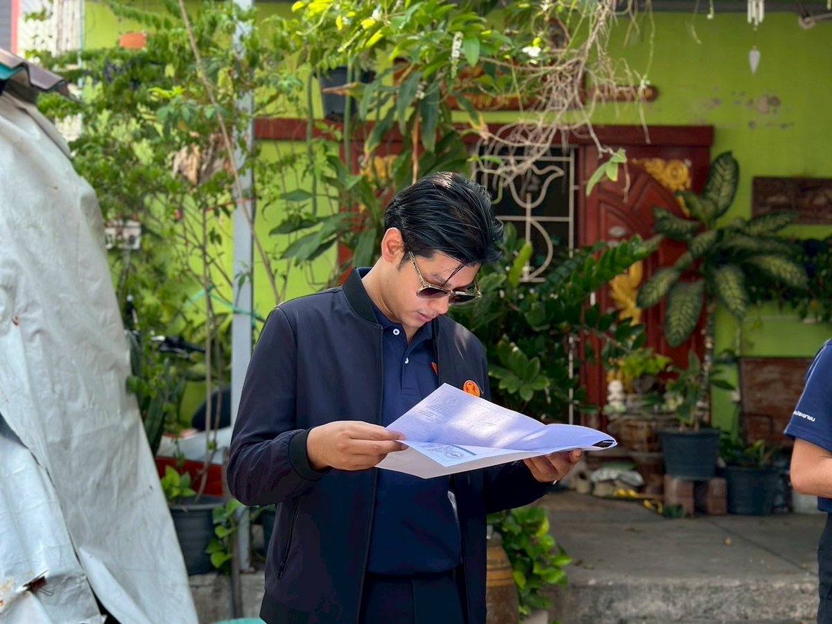 ลงพื้นที่ ณ ชุมชนหมู่บ้านอาทิตย์ เขตหลักสี่ เพื่อติดตามความคืบหน้าโครงการปรับปรุงท่อระบายน้ำ ของสำนักงานเขตหลักสี่ และดูความพร้อมพื้นที่หน้างานก่อนจะมีการก่อสร้าง ร่วมกับจนท.ฝ่ายโยธาเขต โดย ที-ณพวิทย์ วงศ์อารีย์ ได้เข้าร่วมสังเกตการณ์

🔸ทั้งนี้โครงการนี้ยังไม่ได้เริ่มก่อสร้าง