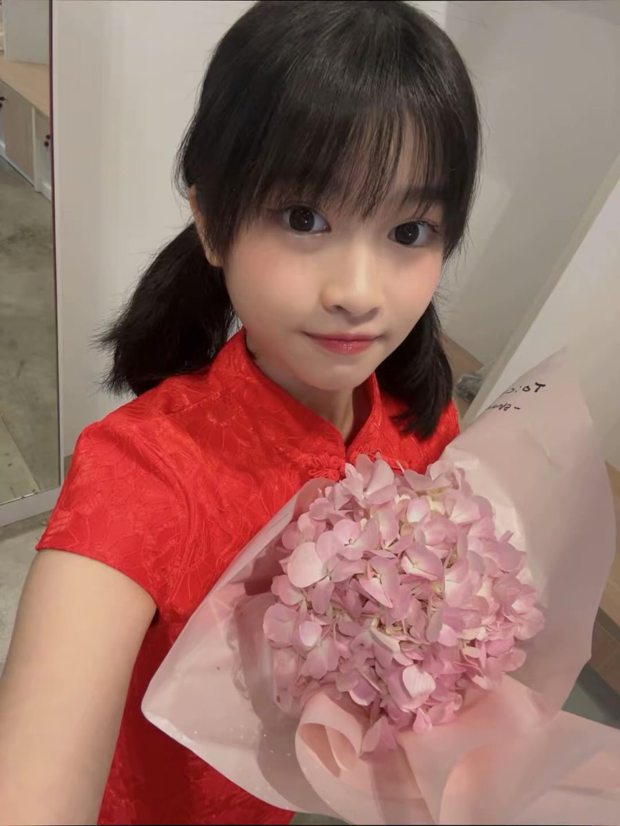 cindy_klp48's tweet photo. CNY VIBES FOR TODAY HAHAHAH🫶🫶, Hopefully we can celebrate cny together🫣😃? https://t.co/MNQpxSxw0x
