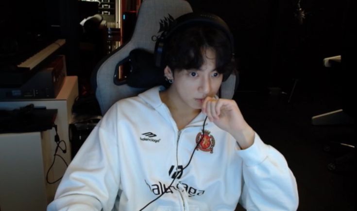 ❝MasGem❞ᴬᴿᴵᴿᴬᴺᴳ SEEING ATEEZ tweet media