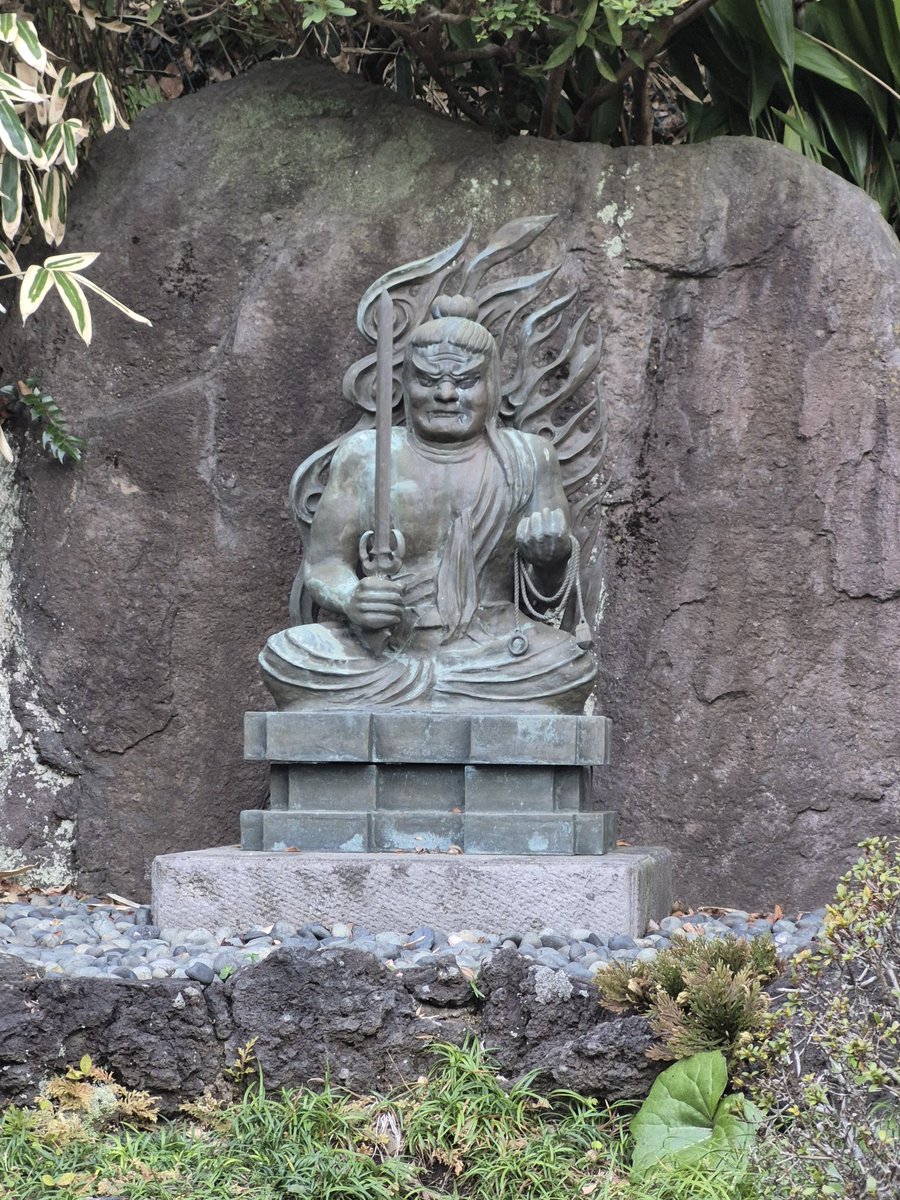 WarriorPosting tweet media