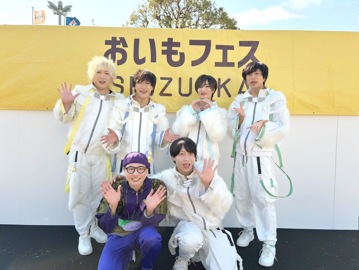 めろん・めろん tweet media
