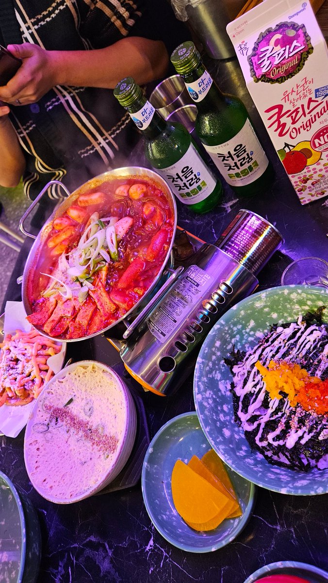 Rxmx_1025's tweet photo. 😋😋 https://t.co/l0Hs08Wgm1