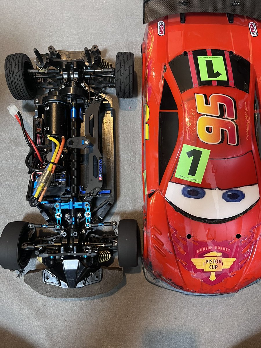kimi_f194's tweet photo. #タミヤRC #TT02S
今日一日フロント周りに変な振動が出ていた息子マシン
現地では原因も対策もわからずでしたが
フロントギアボックスをバラして組み直ししたら治りました
何があったのか😅 https://t.co/YUshh54jqz