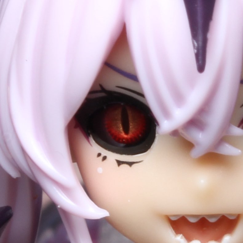 本日のドールアイ。 真円3龍眼1 ・金1×C赤2（再生産） ・金1×C赤2×黒