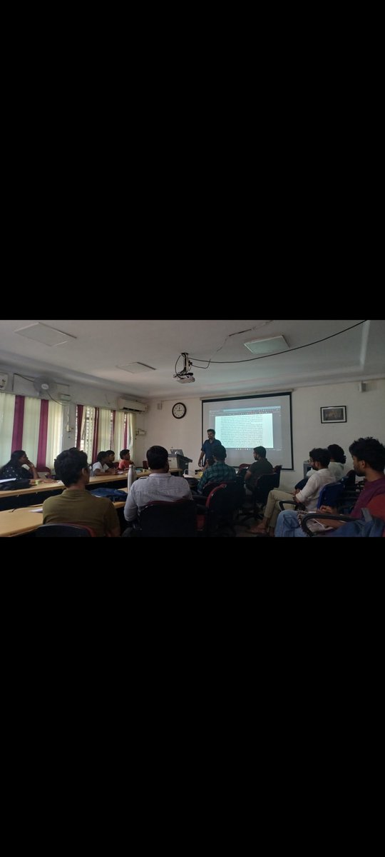 uohpolsci's tweet image. Snippets from an engaging session on "How to Read a Text?" organized by @CommunitasPolSc 

The interactive discussion was led by our PhD Scholars, @VENKYKRISHNA6 and @thengummoodan.

@HydUniv @School_SocialSc
#UniversityOfHyderabad #PoliticalScience #AcademicLife