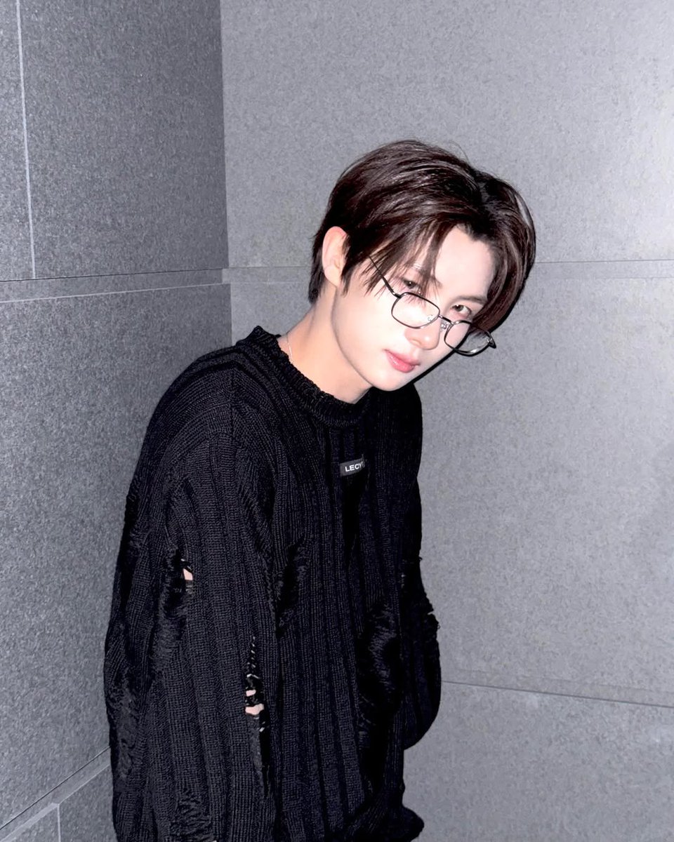 chumychuni's tweet photo. 260301 투어스 인스타그램 #영재 https://t.co/680Ml6ESt0