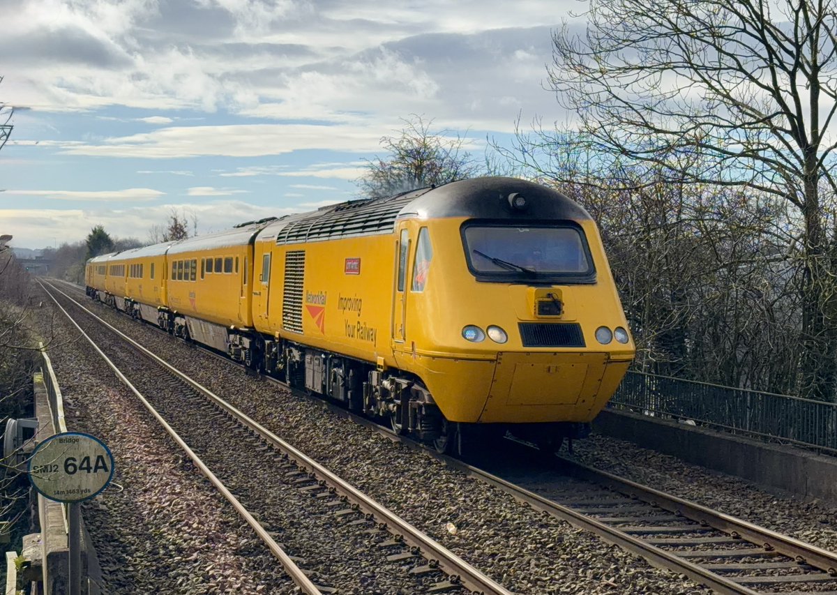 68thrash tweet media