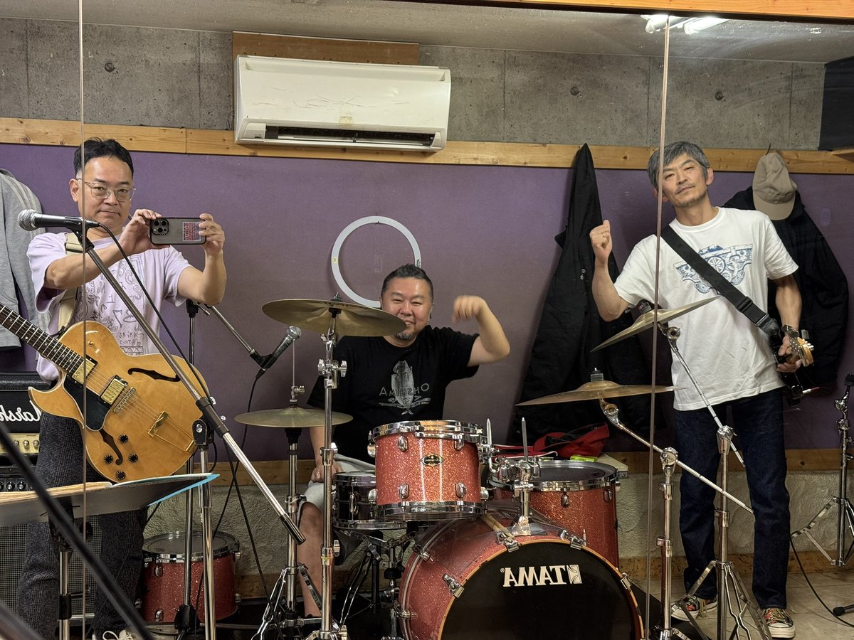 fOULtheORIGINAL tweet media