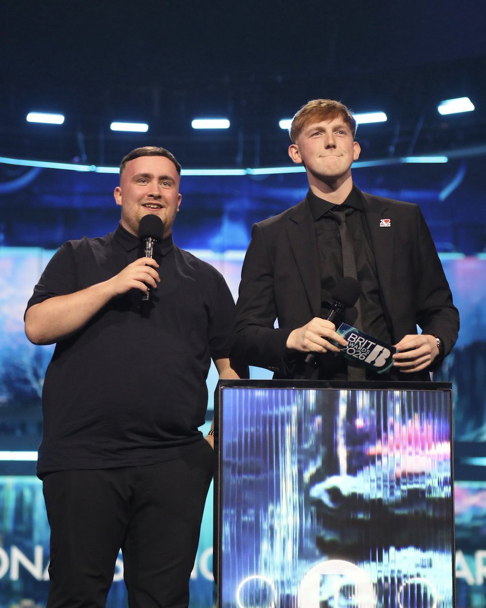 Luke Littler tweet media