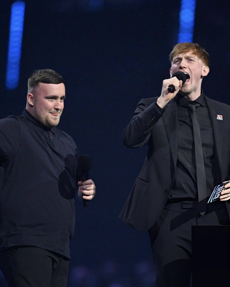 Luke Littler tweet media