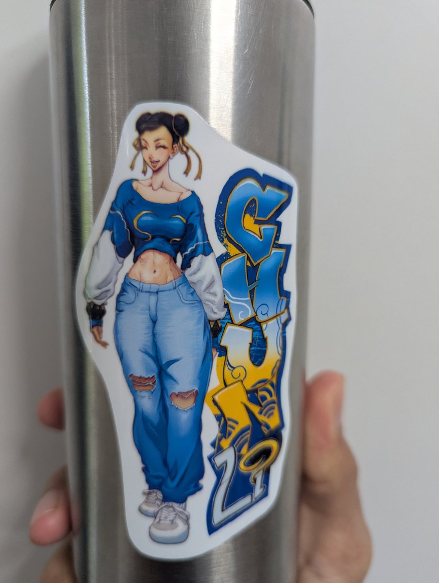 Tosuke と tweet media