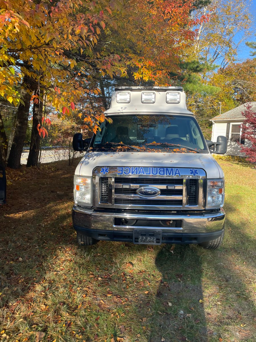 US Ambulances for Ukraine NFP tweet media