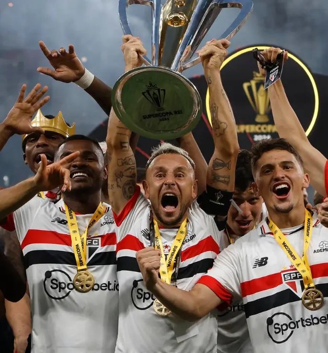 Mata-matas entre São Paulo x Palmeiras:

🇾🇪 Supercopa 2024
🇾🇪 Copa do Brasil 2023
🇾🇪 Copa do Brasil 2022
🇾🇪 Paulistão 2021
🇾🇪 Paulistão 2019
🇾🇪 Libertadores 2006
🇾🇪 Libertadores 2005
🇾🇪 Rio-São Paulo 2002
🇾🇪 Supercampeonato Paulista 2002
🇾🇪 Copa do Brasil 2000
🇾🇪 Rio-São Paulo