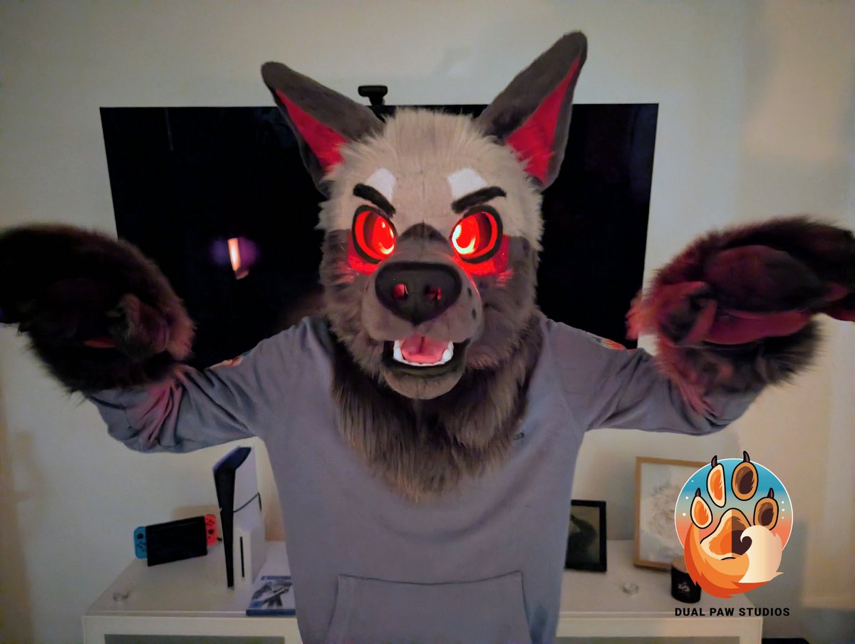 Dual Paw Studios tweet media