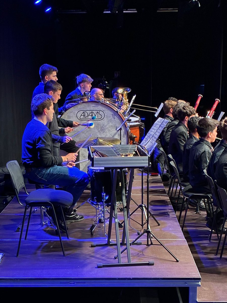 Conservatori dels Pirineus tweet media