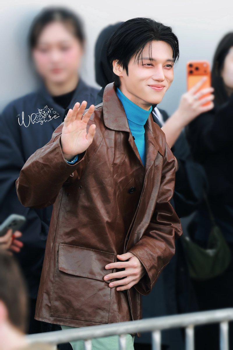 𝕎𝕙𝕪 𝕐𝕦 ℍ𝕖𝕣𝕖 𝕦._.𝕦🐶 tweet media