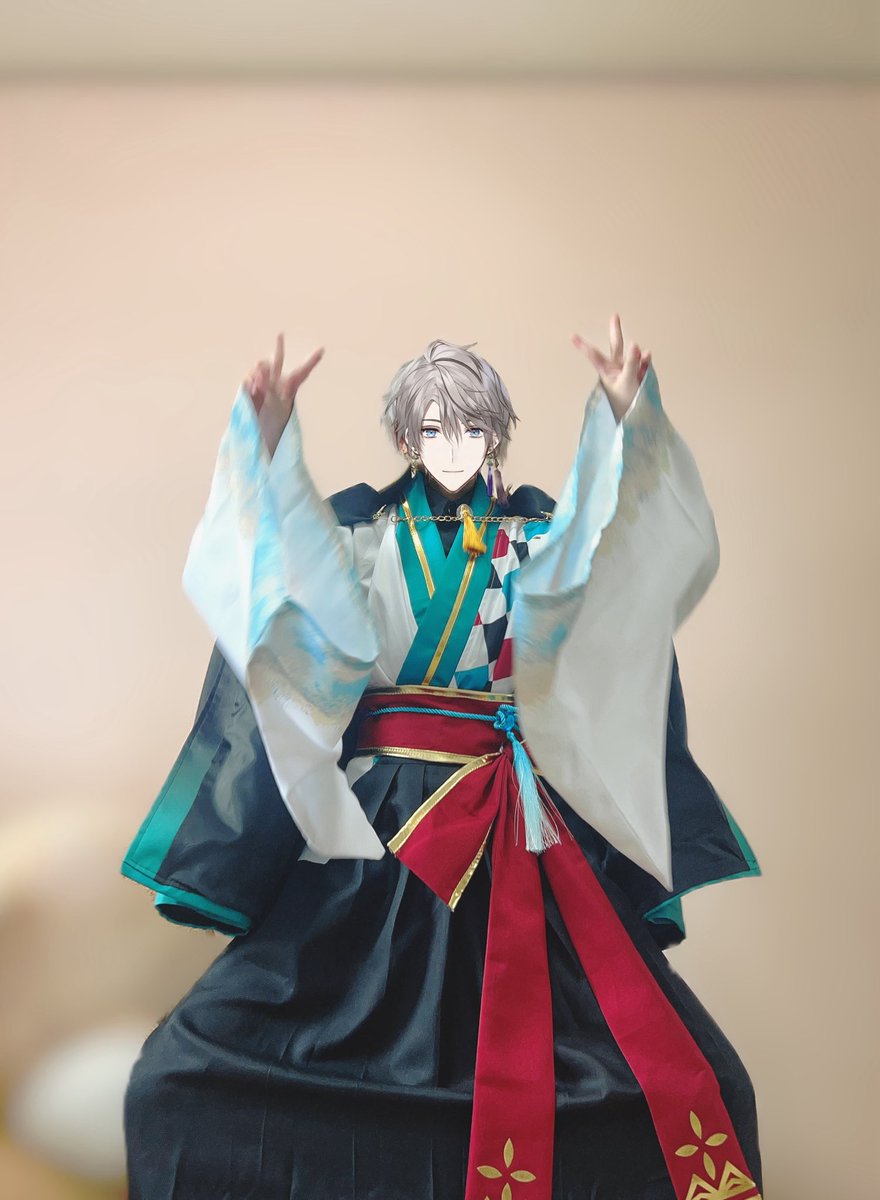 シューイー tweet media