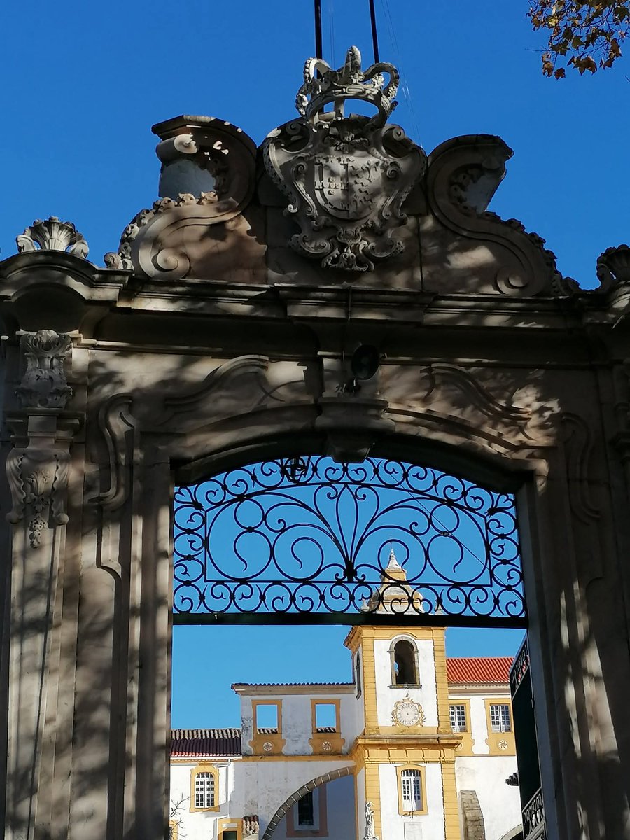 skymanuelima's tweet photo. O #Mosteiro de #Nossa_Senhora_da_Conceição de #Monjas_da_Ordem_de_Cister, mais conhecido como Mosteiro ou #Convento_de_São_Bernardo, localiza-se na cidade e concelho de #Portalegre.
No século XVIII foram feitas obras de monta na igreja do Mosteiro ou Convento de São Bernardo. https://t.co/yojy4GvT7T