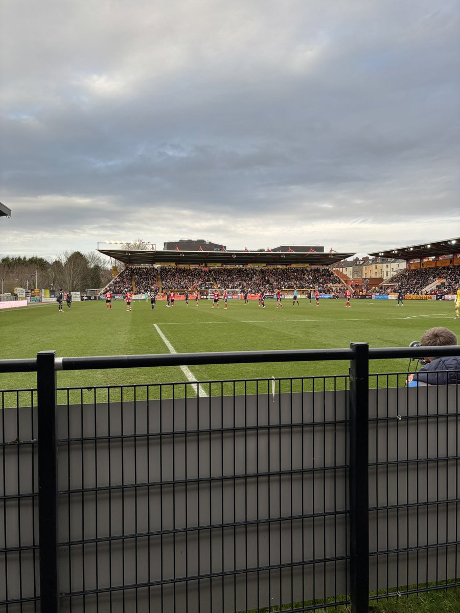 JesNelly_'s tweet photo. Longest away day I’ve done, and what a performance 😍

COYWM ⚪️ https://t.co/krYLkrA8jP