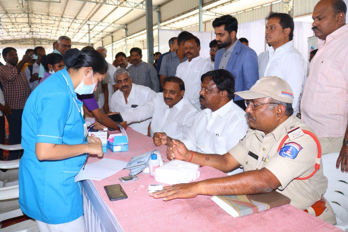 Attended in health n blood donation camp organised by mr Shashi in memorial his son #DrNikhal along with MLA Sri Gandhi garu ⁦<a href="/revanth_anumula/">Revanth Reddy</a>⁩ ⁦<a href="/Vemnarenderredy/">Vem Narender Reddy</a>⁩