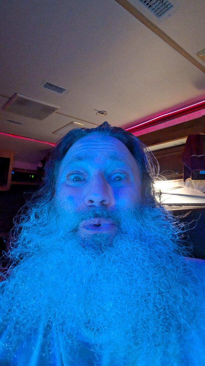 TRYBA poker tweet media