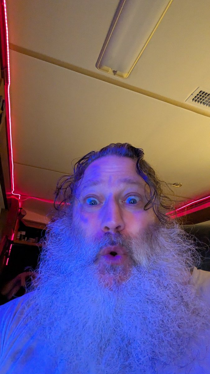 TRYBA poker tweet media