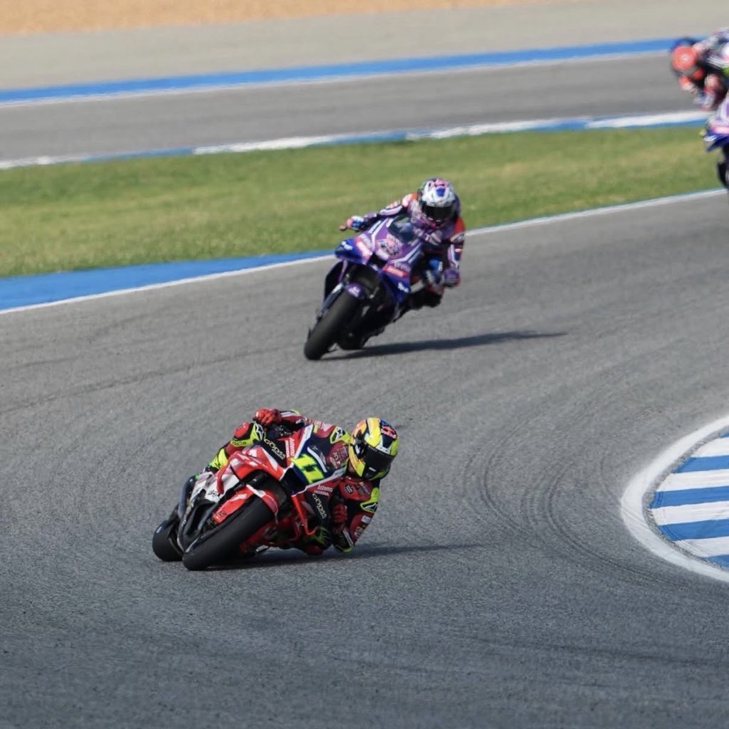 RACE P13 🇹🇭 - Primeiros pontos no bolso 🤩 Não acredito que vamos ter de esperar 3 semanas para o próximo GP…