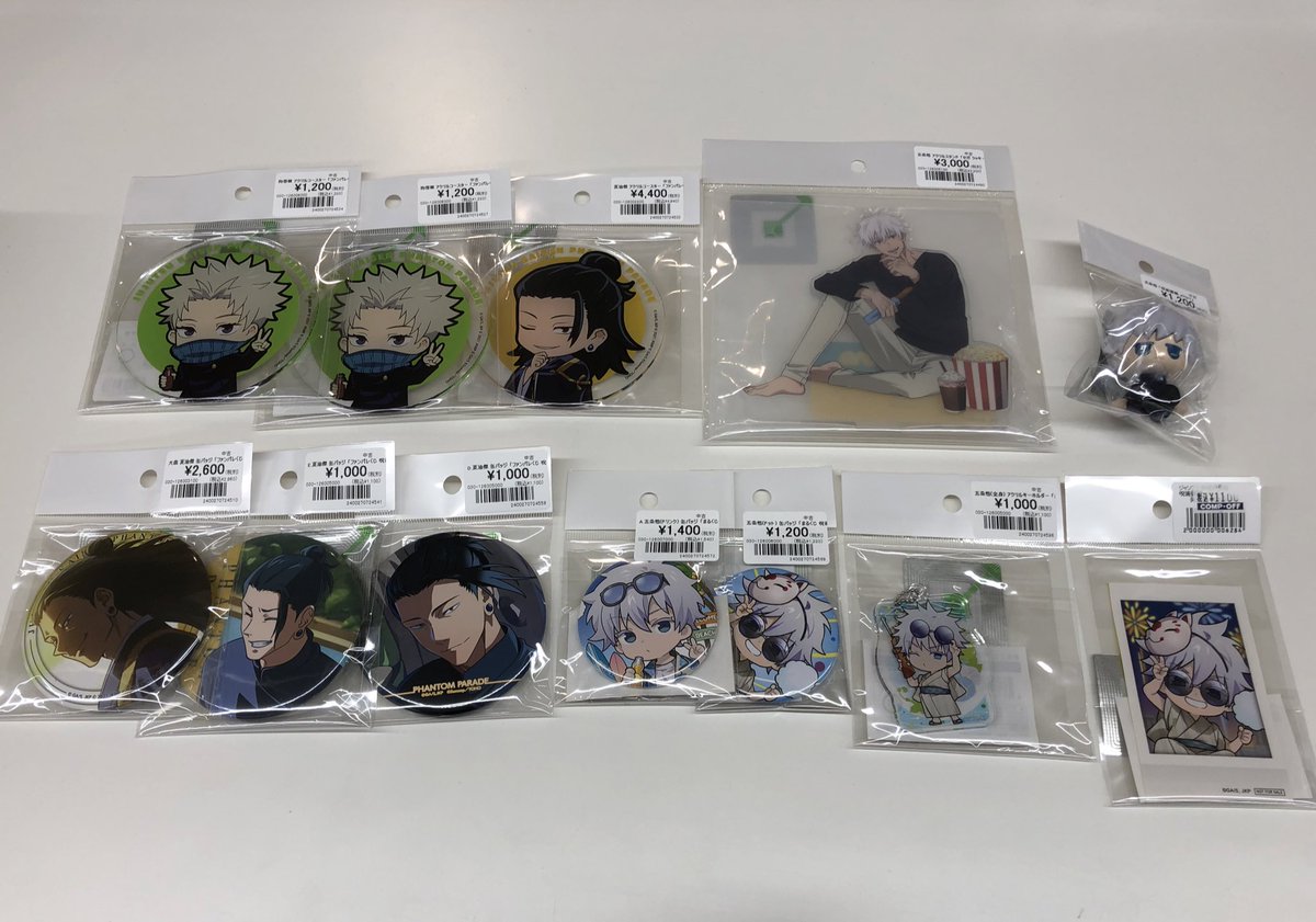 ✨入荷情報✨ 呪術廻戦 缶バッジ、アクリルスタンド、アクリル