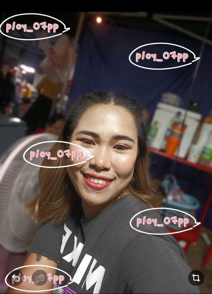 พลอย นะเนี้ย tweet media