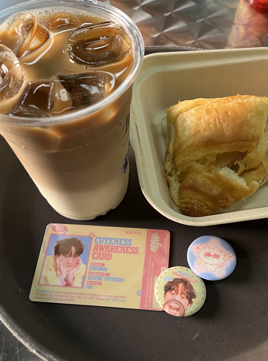 ace 🐈‍⬛ tweet media