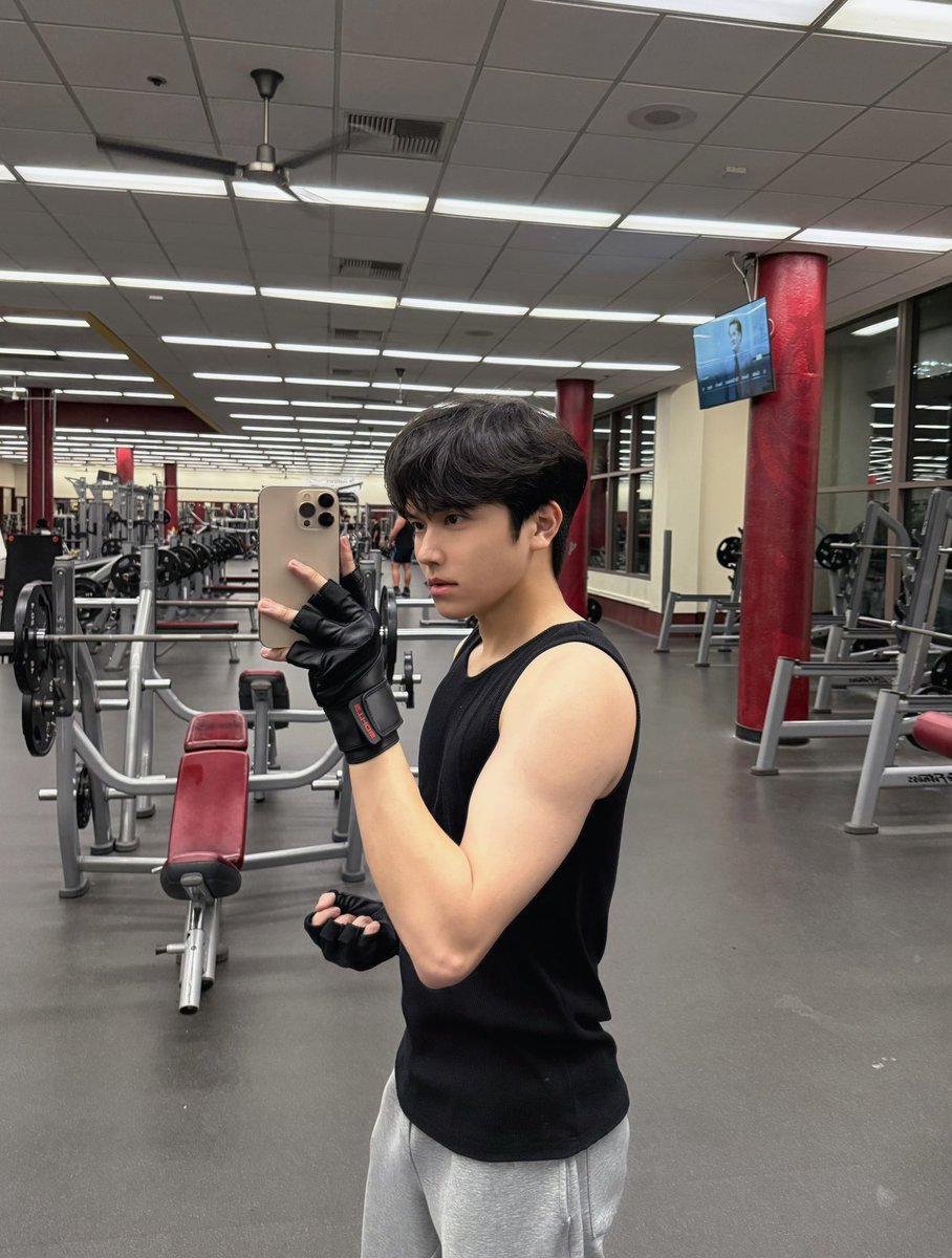 Brucieeee tweet media