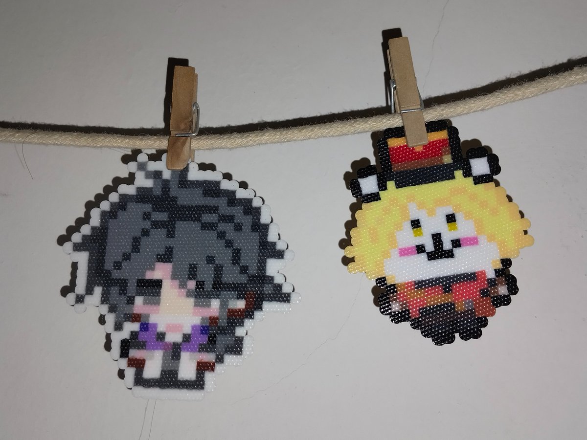 返校了，室友送我俩拼豆，好感动🥺