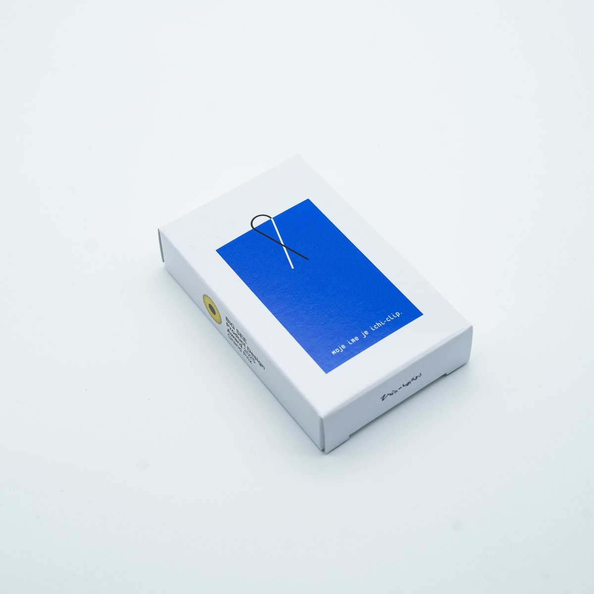 foodmark_labo's tweet photo. 3月1日より販売を開始しました。

リニューアルした箱に入った
ichi-clip（Normal / Wide）
そして ichi-ring。

今日も、一本の線から。
 どうぞよろしくお願いいたします。

#ichiclip
#ichiring
#一本の線
#ステンレス線
#文具
#文房具好き
#道具
#今日もそばに https://t.co/wLKBe1F00S