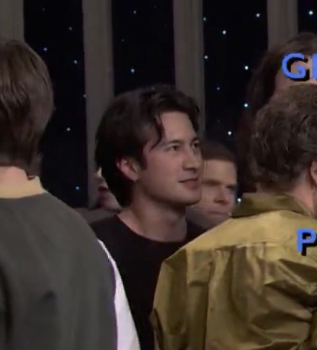 tzarilya's tweet image. the way hudson looked at hozier i think he’s in love your honor