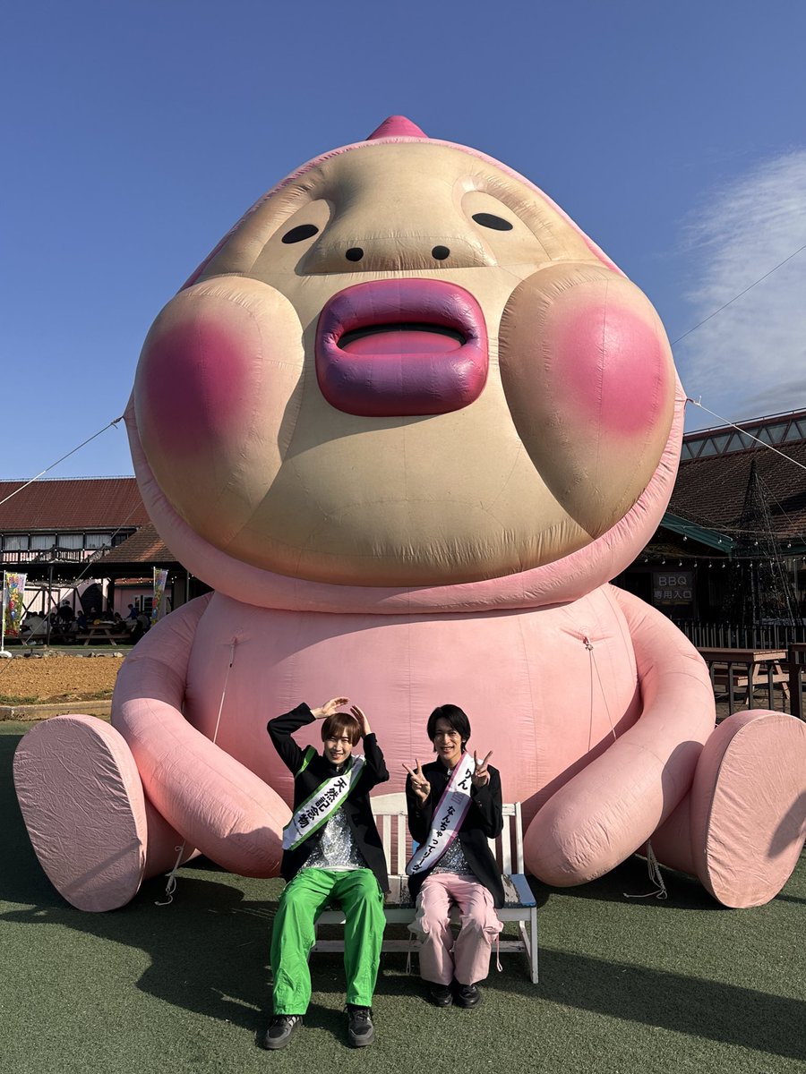 イルミネーションでも撮ったよー！ ぜひGETしてねっ！