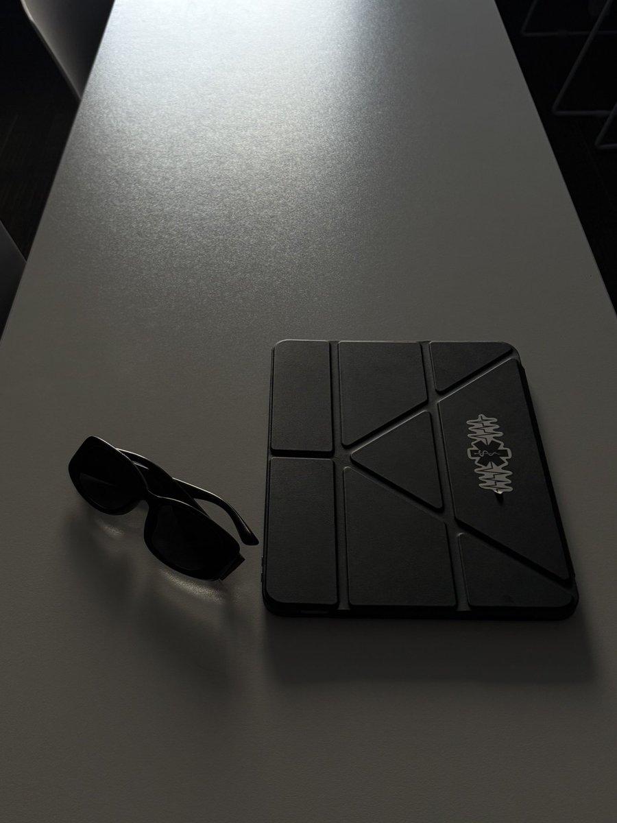 وِداد tweet media