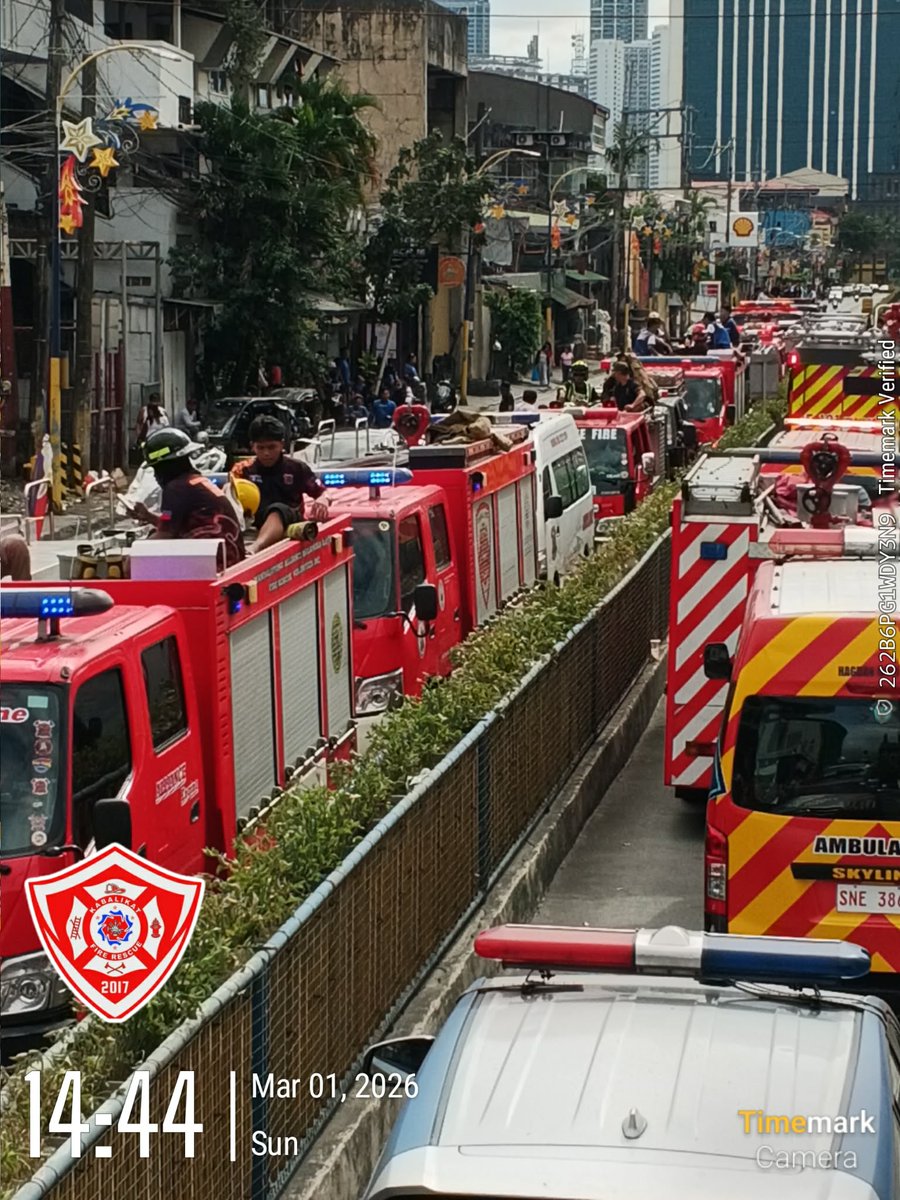 KabalikatR's tweet photo. BFP Mandaluyong and its Affiliate Fire Volunteer Brigades united in launching the Fire Prevention Campaign Kick-Off, promoting safety, awareness, and community preparednepqss.
#SapagiwassaSunoghindikaNagiiisa
#KabalikatFireRescue 
#WeareFederation https://t.co/VzjRiVM6Lk