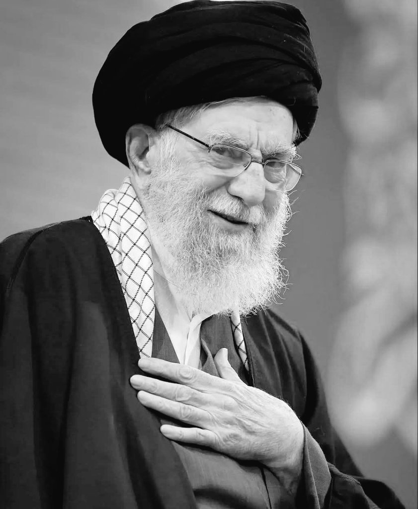 words_that_echo's tweet photo. Before you die make sure to tell your children and future generations that you witnessed that era... 
When an 86 year old man stood alone to defend islam while all the so called Islamic countries were drowning in luxury and silence https://t.co/JLSy13lv9j
