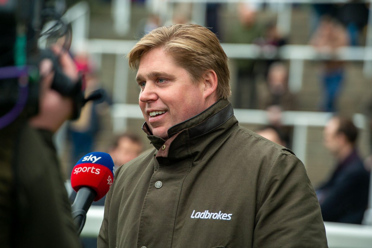 TWEnclosure's tweet photo. Which trainer is going to have the better Cheltenham Festival? 🤔

❤️ for Nicky Henderson
🔁 for Dan Skelton https://t.co/iGqnhgJLMs