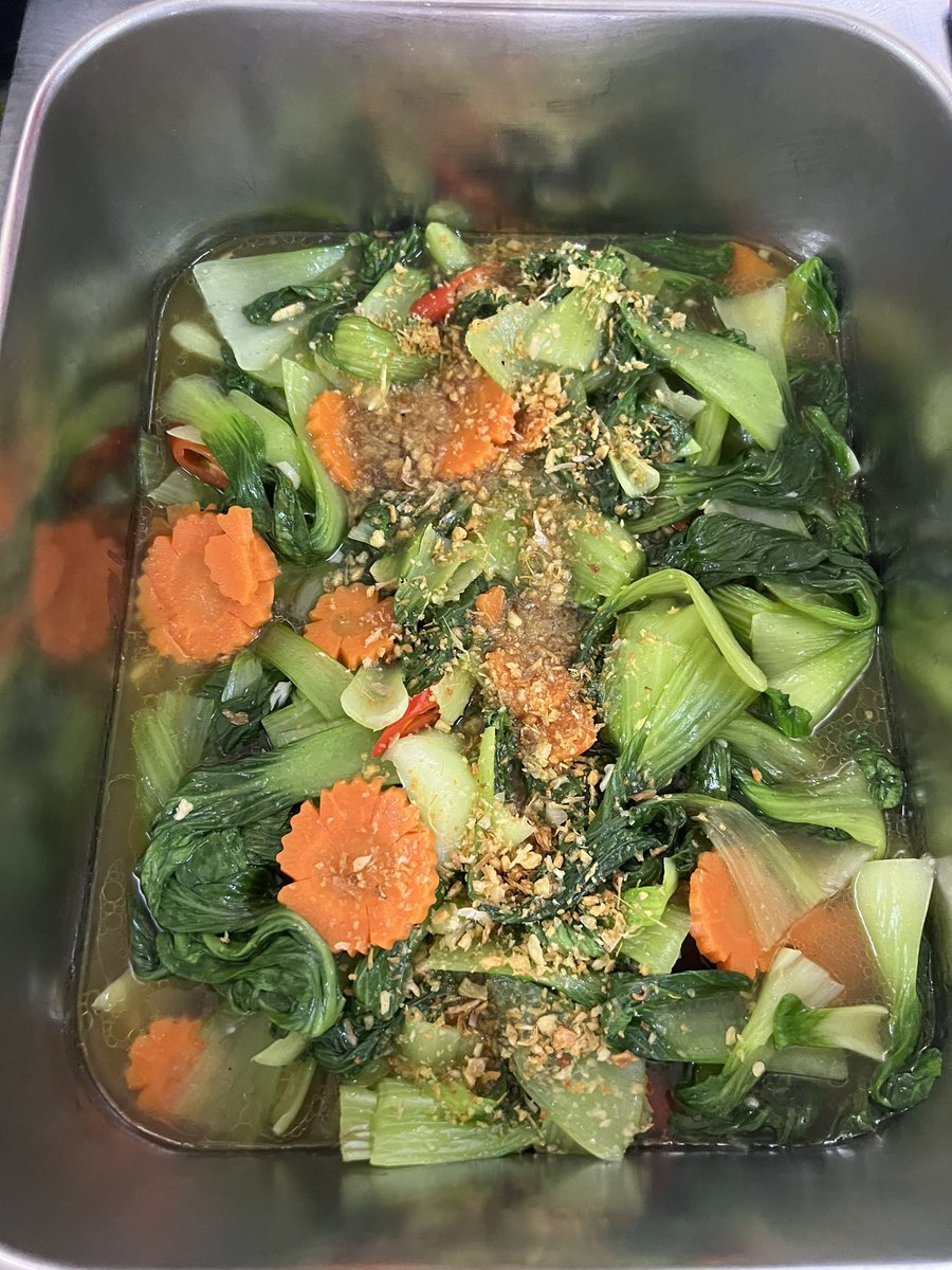encikteruna87's tweet photo. Order Untuk Tengah Hari Ini
🌺Nasi Putih
🌺Sambal Tomeh Sotong
🌺Talang Goreng Cabai Bawang
🌺Pak Choy Thai Crispy Garlic Oyster Sauce
🌺Papaya
🌺Grape Juice
#daridapurbujang #cookwithpassion #pulaupangkor #perak #malaysia https://t.co/Ei6uVqoUmV