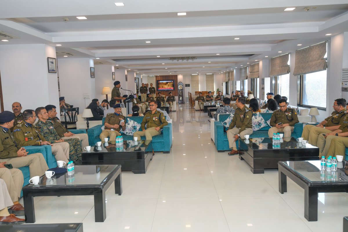 A grand farewell was organized at <a href="/crpfindia/">🇮🇳CRPF🇮🇳</a> HQ for Shri Anil Kumar Verma, AC (M), on his superannuation on 28 February 2026.

​With 36 years of dedicated service across the country and numerous accolades for excellence, he leaves behind a legacy. 

Wishing him a happy &amp; healthy