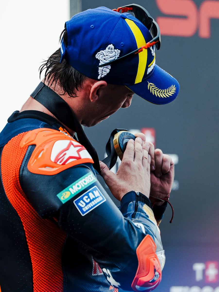 🏆 Pedro Acosta se marcha de Tailandia líder del Mundial a siete puntos de ventaja de Bezzecchi.

#MotoGP #ThaiGP 🇹🇭