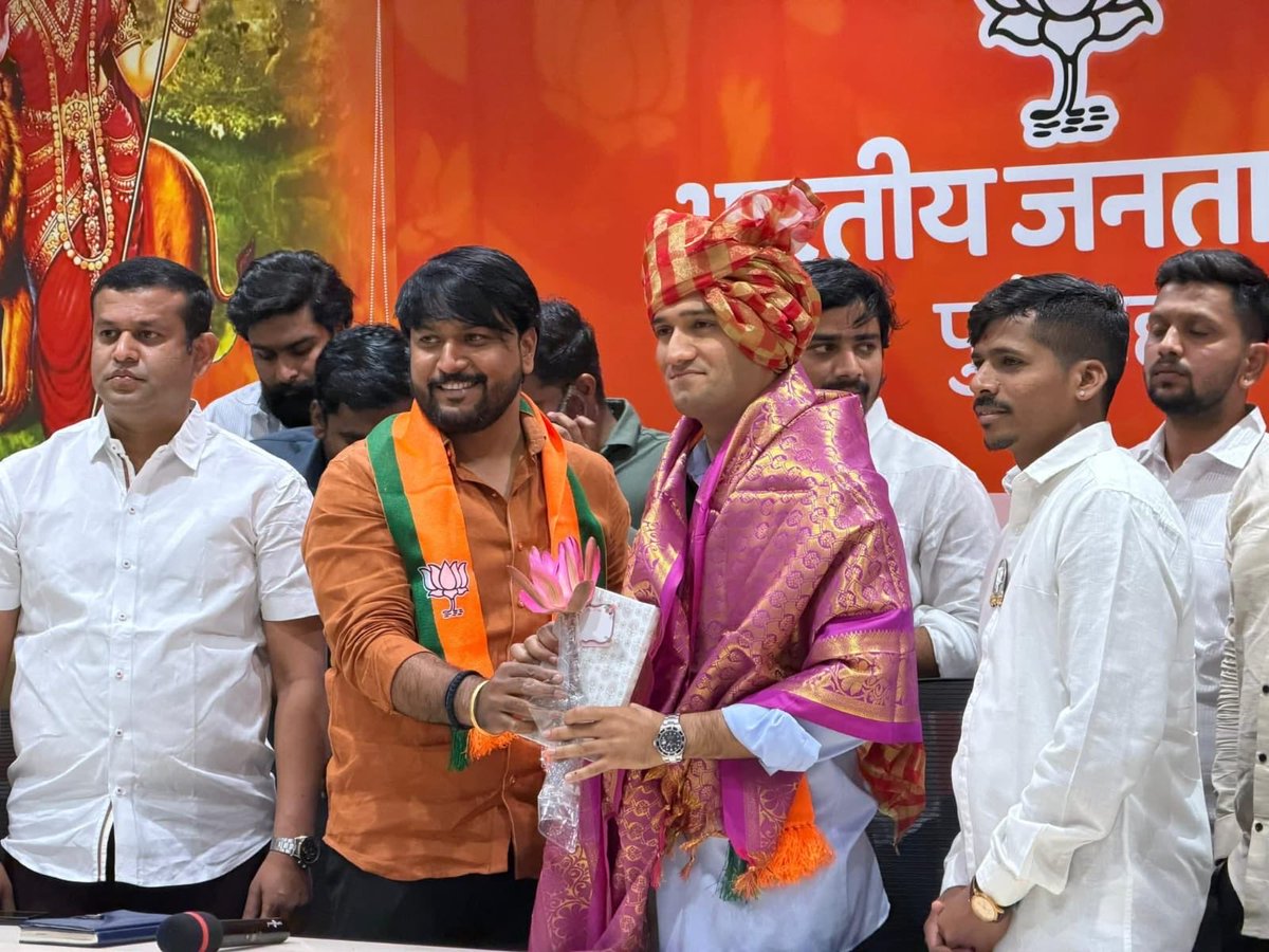 प्रदेशाध्यक्ष कृष्णराज महाडिक यांनी आपल्या मार्गदर्शनात संघटन बळकटीकरण, कार्यकर्त्यांचा सक्रिय सहभाग आणि आगामी उपक्रमांबाबत महत्त्वपूर्ण दिशा दिली. तर पुणे शहर भाजपा अध्यक्ष धीरज घाटे यांनी संघटनात्मक विषयांवर मार्गदर्शन केले.
