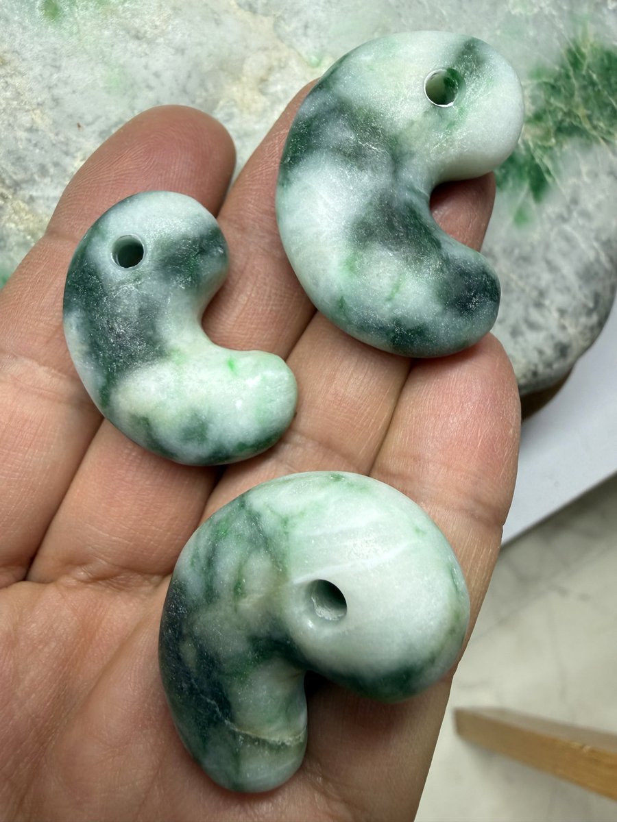 みどり店です😁 『挑戦者求む‼️‼️』 だいぶ暖かくなってきたので再販