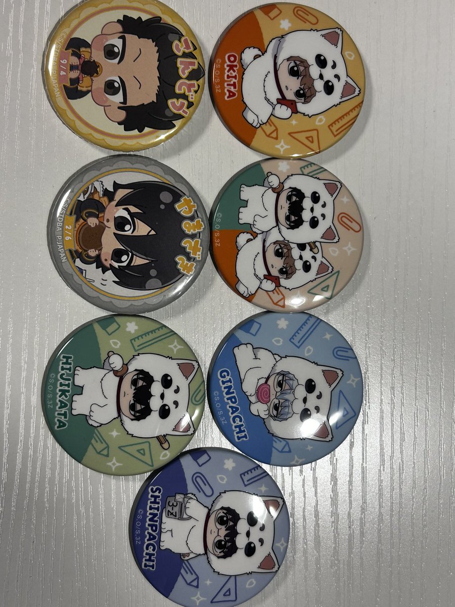 クリアカード銀ちゃん出なかった😭 缶バッチ銀八先生でた！カードと缶