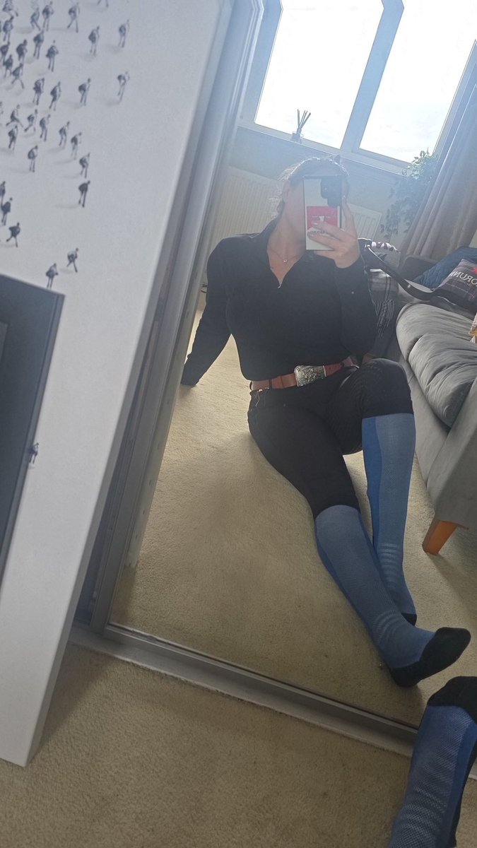 _queenb7's tweet photo. I'm going to be riding in these socks all day - open to offers when I'm done and they are all sweaty 🤑 https://t.co/OqP8XNrVrO