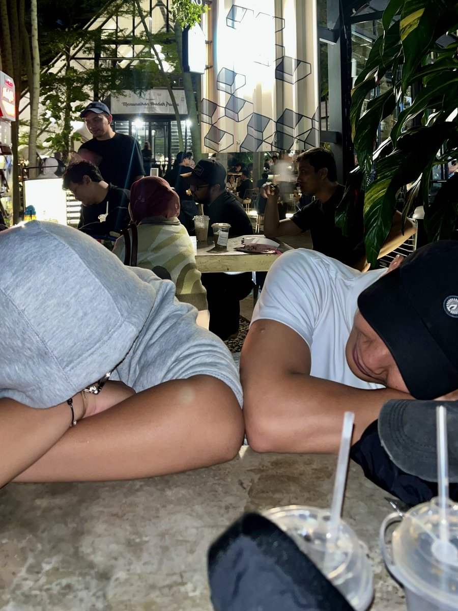 hansol ✰ tweet media